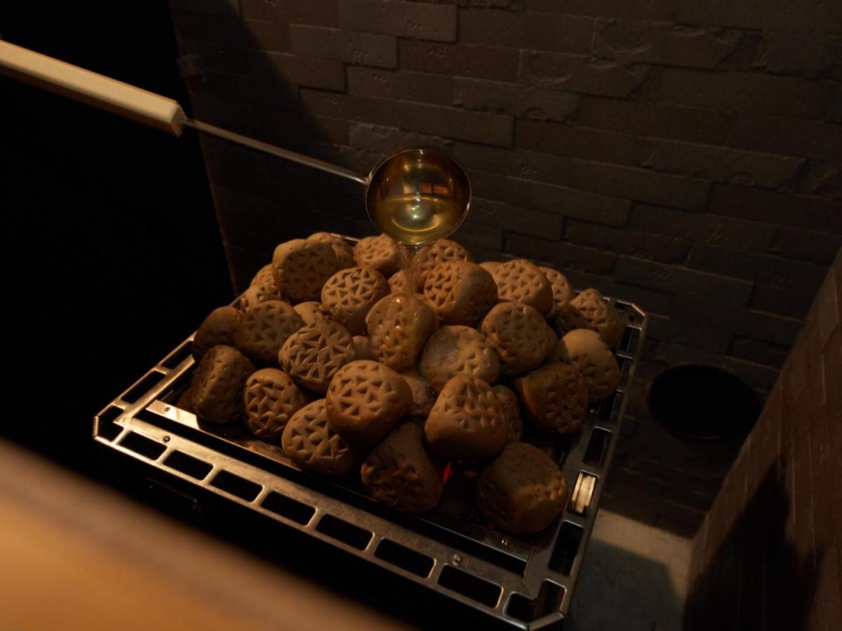 Rembrandt Cabin & Spa Shimbashi - Caters To Men طوكيو المظهر الخارجي الصورة
