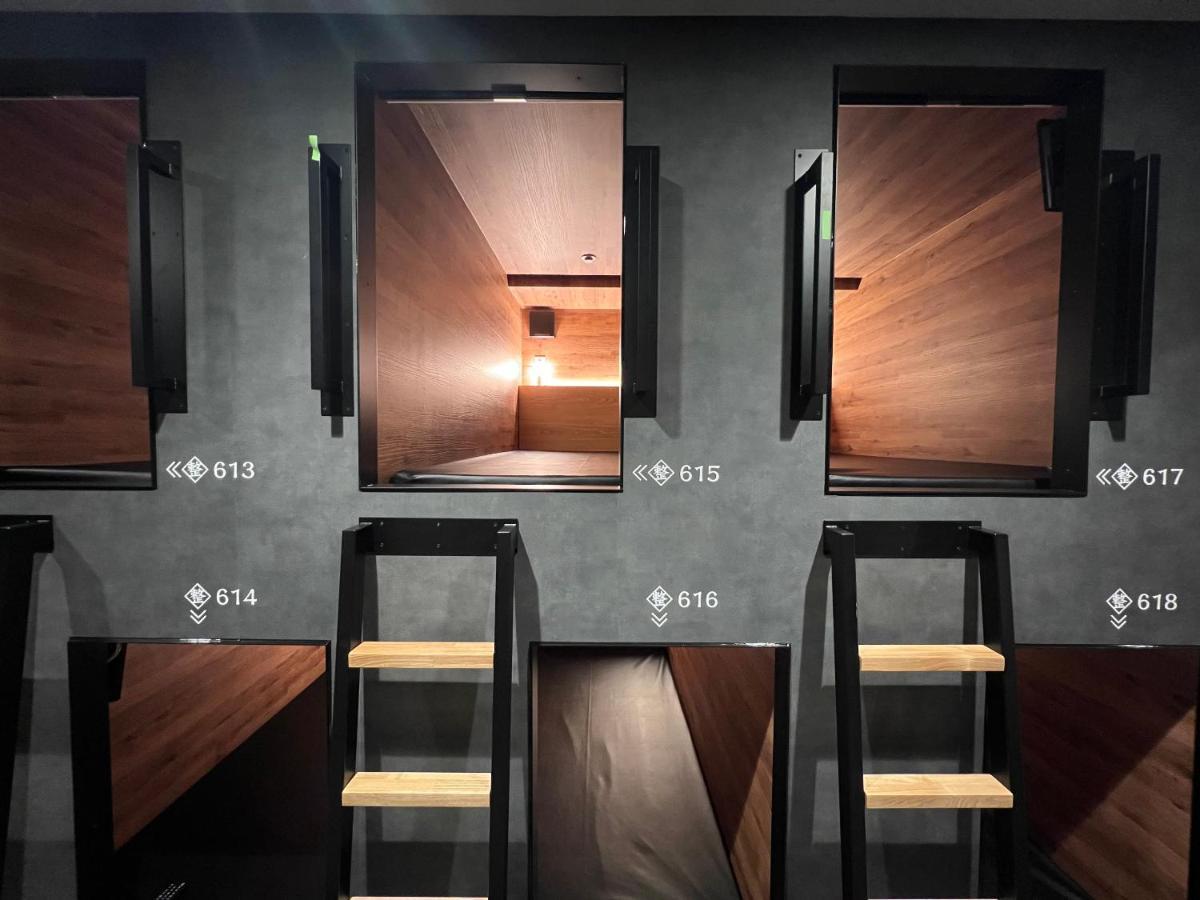 Rembrandt Cabin & Spa Shimbashi - Caters To Men طوكيو المظهر الخارجي الصورة